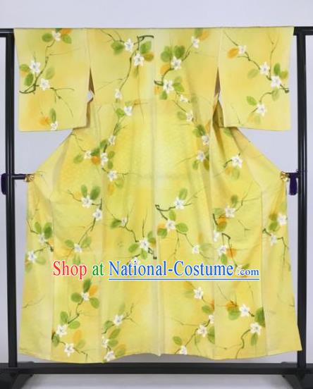 Japan Traditional Printing Kimonos Yellow Furisode Kimono Ancient Yukata Dress Formal Costume for Women