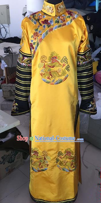 Chinese Ancient Qing Dynasty Manchu Empress Embroidered Costume for Women