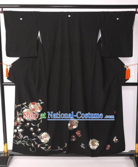 Japanese Samurai Garment Printing Flowers Kimono Palace Black Yukata Robe Traditional Wafuku Hakama Costume for Men