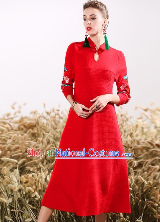 Chinese National Costume Embroidered Red Cheongsam Vintage Qipao Dress for Women