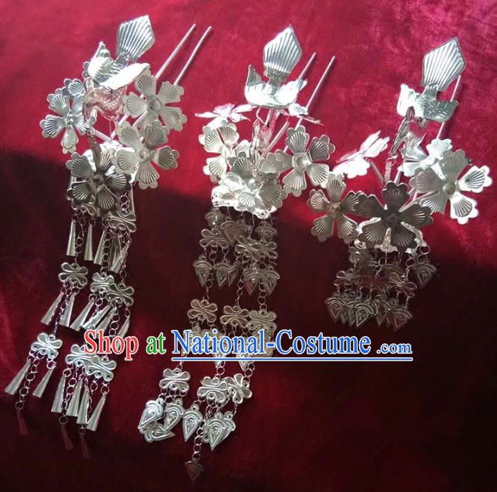 Traditional Chinese Miao Nationality Hair Accessories Tassel Hairpins Hmong Sliver Hair Clip Headwear for Women