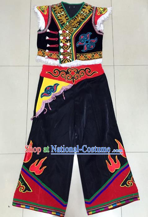 Traditional Chinese Yi Nationality Dance Costume Chinese Hmong Minority Embroidered Clothing for Men