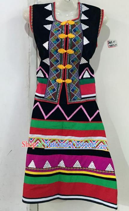 Traditional Chinese Wa Nationality Dance Costume, Female Folk Dance Ethnic Minority Embroidery Clothing for Women