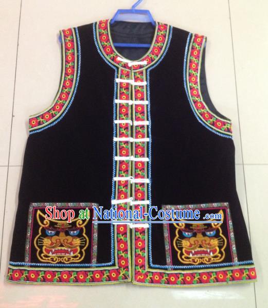 Traditional Chinese Bai Nationality Costume Embroidered Black Vests Ethnic Folk Dance Clothing for Men