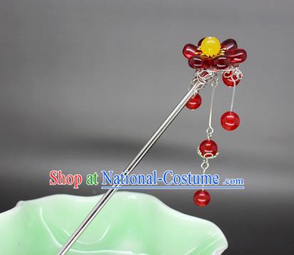 Chinese Ancient Handmade Hair Accessories Red Beads Tassel Step Shake Hair Stick Hairpins for Women