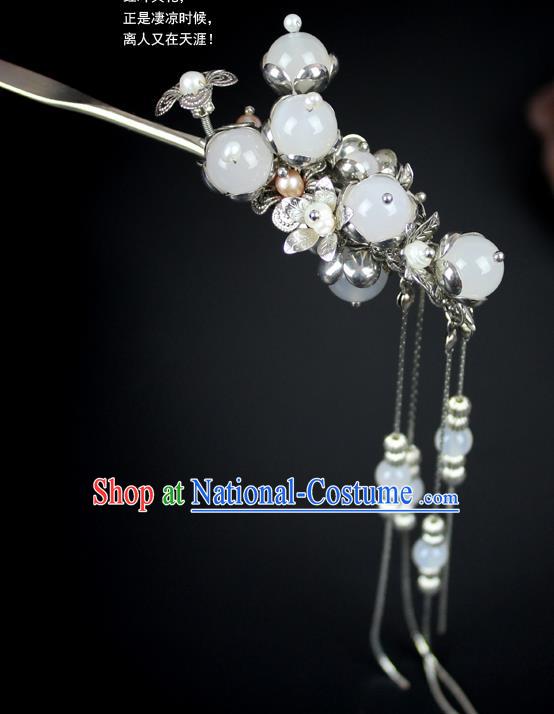 Chinese Ancient Handmade Hair Accessories Classical Hairpins White Beads Hair Clip for Women