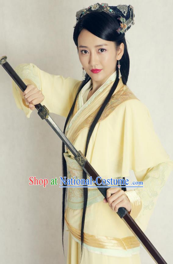 Chinese Ancient Wei and Jin Dynasties Swordswoman Hanfu Dress Replica Costume for Women