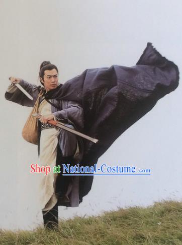 Traditional Chinese Wei and Jin Dynasties Swordsman Knight-Errant Replica Costume for Men