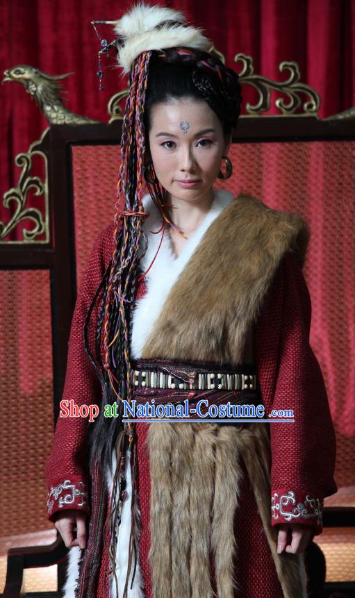 Chinese Ancient Warring States Period Swordswoman Replica Costume for Women