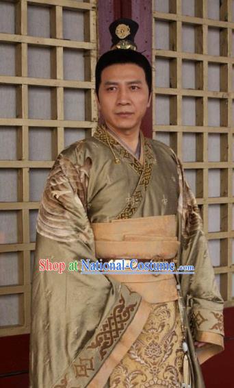 Chinese Ancient  Five Dynasties and Ten Kingdoms Chu Emperor Replica Costume for Men