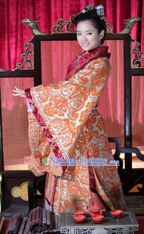 Chinese Spring and Autumn Period Wei State Queen Hanfu Dress Ancient Princess Consort Replica Costume for Women