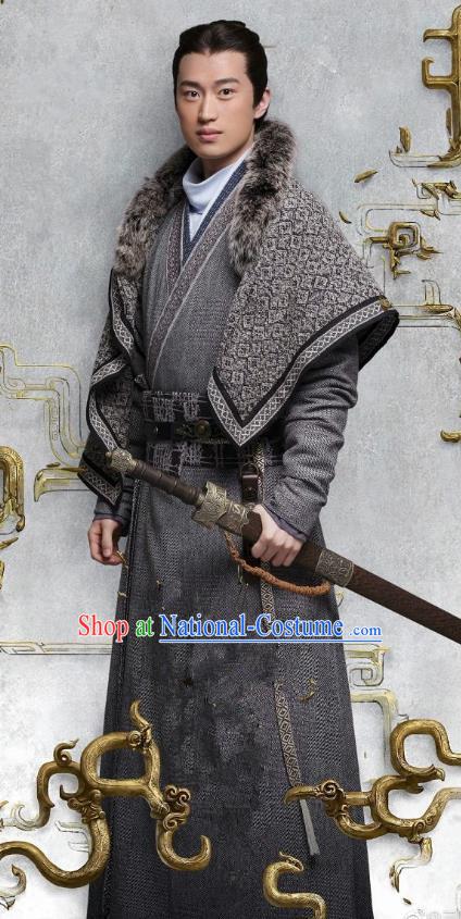 Ancient Chinese Eastern Han Dynasty Politician Swordsman Sima Lang Historical Costume for Men