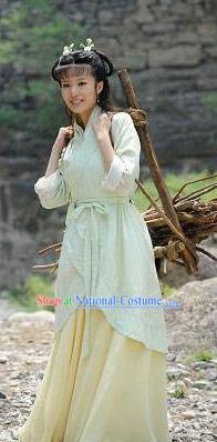 Traditional China Warring States Period Young Lady Replica Village Women Costume