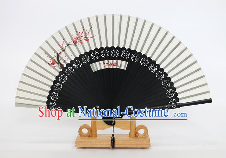 Chinese Traditional Artware Handmade Folding Fans Printing Plum Blossom White Silk Fans Accordion