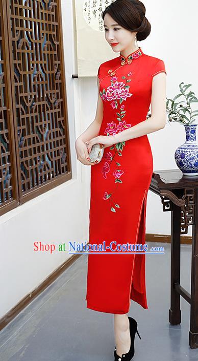 Chinese Traditional Red Mandarin Qipao Dress National Costume Embroidered Silk Cheongsam for Women