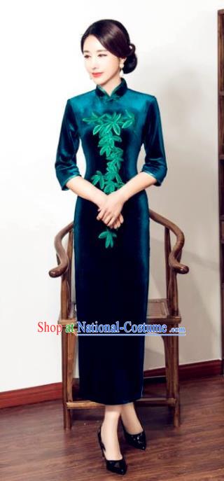 Chinese Traditional Tang Suit Embroidered Qipao Dress National Costume Retro Green Velvet Mandarin Cheongsam for Women