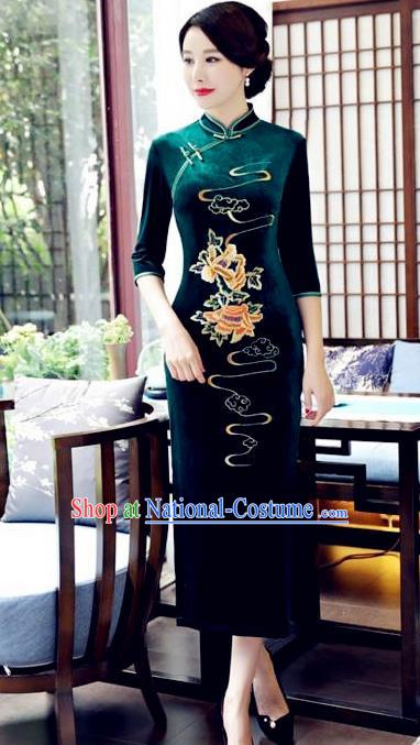 Top Grade Chinese Embroidered Qipao Dress National Costume Traditional Green Velvet Mandarin Cheongsam for Women