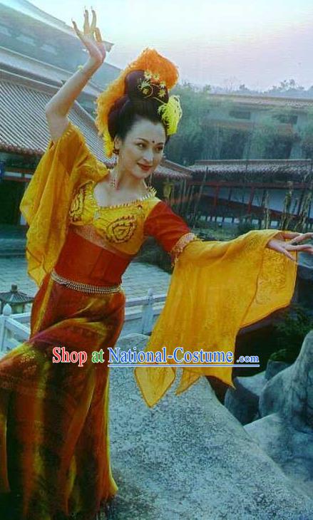 Chinese Ancient Tang Dynasty Imperial Consort Yang Yuhuan Dance Dress Embroidered Replica Costume for Women