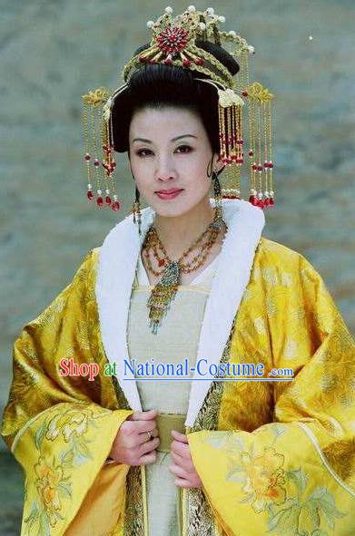 Chinese Ancient Tang Dynasty Empress Zhangsun of Li Shimin Embroidered Dress Replica Costume for Women