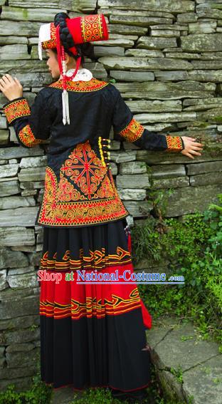 Traditional Chinese Miao Nationality Dance Clothing Hmong Ethnic Minority Costumes and Headwear