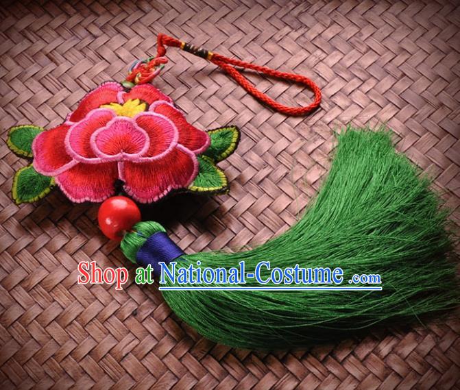 Chinese Traditional Embroidery Pendant Classical Handmade Embroidered Lotus Craft for Women