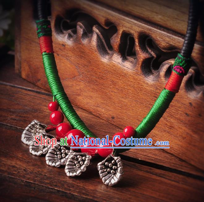 Chinese Traditional Embroidery Accessories Handmade Kinking Necklace for Women