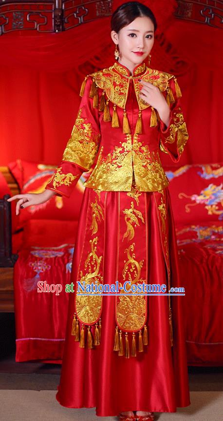 Chinese Traditional Wedding Dress Costume Golden Tassel Bottom Drawer, China Ancient Bride Embroidered Xiuhe Suit for Women