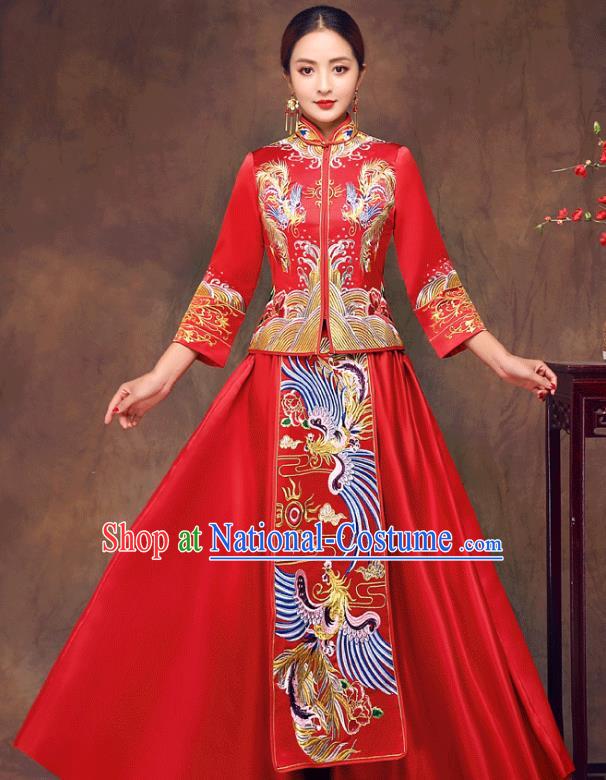 Chinese Ancient Wedding Costume Bride Toast Clothing, China Traditional Delicate Embroidered Phoenix Red Dress Xiuhe Suits for Women