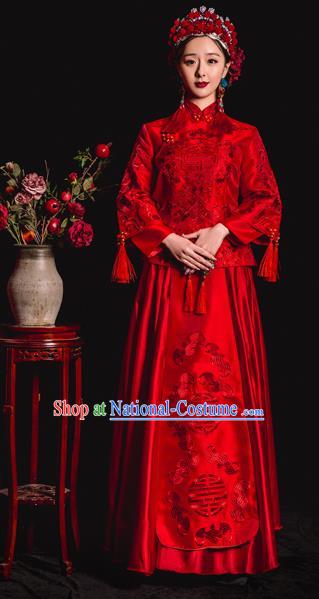 Traditional Chinese Wedding Costumes Traditional Xiuhe Suits Ancient Chinese bridal Full Dress