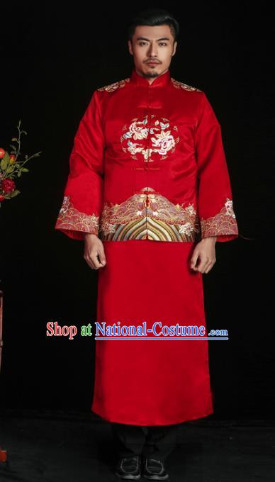 Chinese Traditional Embroidered Wedding Costume China Ancient Bridegroom Tang Suit Red Gown for Men