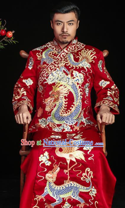 Chinese Traditional Embroidered Dragons Wedding Costume China Ancient Bridegroom Tang Suit Red Gown for Men