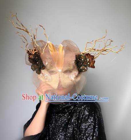 Halloween Handmade Pink Veil Face Mask Fancy Ball Catwalks Masks Christmas Exaggerated Feather Masks