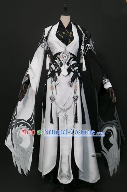 China Ancient Cosplay Taoist Priest Swordsman Costumes Chinese Traditional Knight-errant Clothing for Men