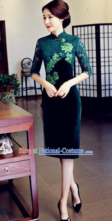 Chinese National Costume Handmade Embroidered Qipao Dress Traditional Green Lace Cheongsam for Women