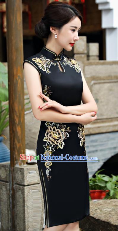 Chinese National Costume Tang Suit Black Silk Qipao Dress Traditional Embroidered Chrysanthemum Cheongsam for Women