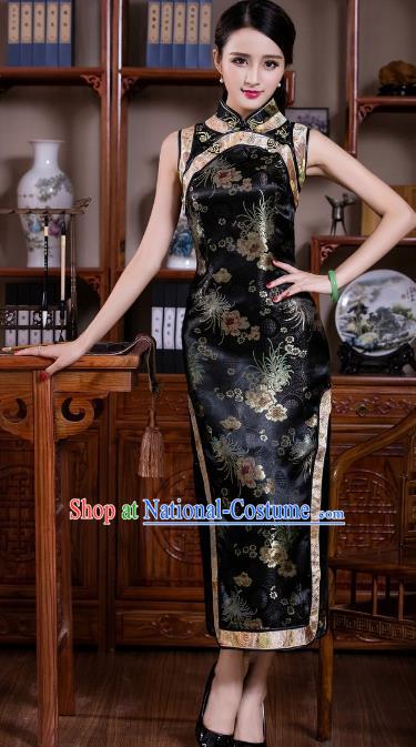 Chinese Traditional Costume Graceful Chrysanthemum Cheongsam China Tang Suit Black Brocade Qipao Dress for Women