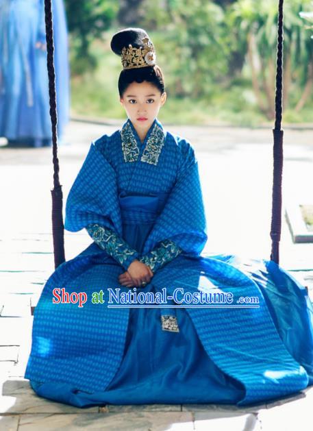 Chinese Ancient Northern and Southern Dynasties Princess Shanyin Embroidered Replica Costumes for Women