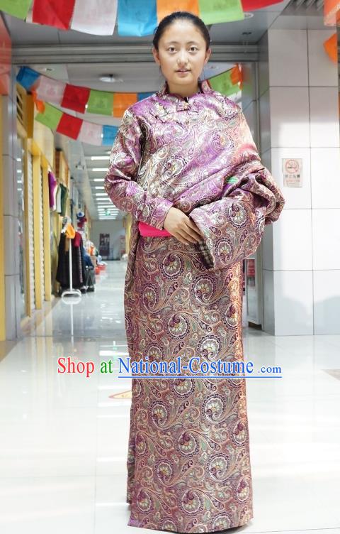 Chinese Zang Nationality Purple Tibetan Robe, China Traditional Tibetan Ethnic Heishui Dance Costume for Women