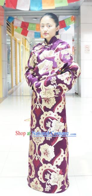 Chinese Zang Nationality Purple Brocade Tibetan Robe, China Traditional Tibetan Ethnic Heishui Dance Costume for Women