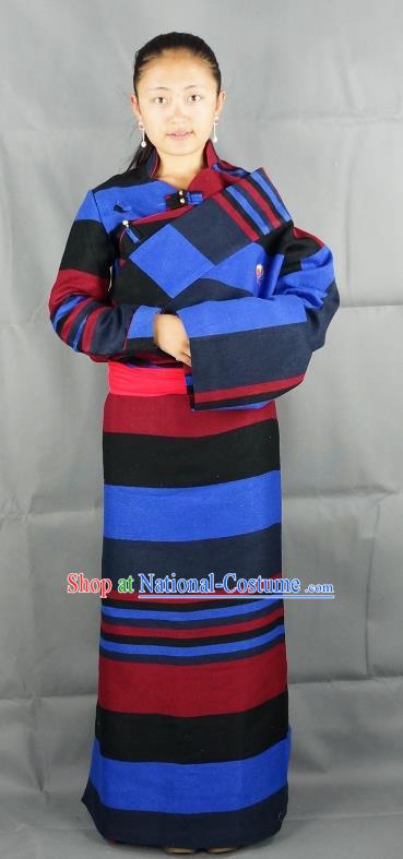 Chinese Zang Nationality Blue Woolen Tibetan Robe, China Traditional Tibetan Ethnic Heishui Dance Costume for Women