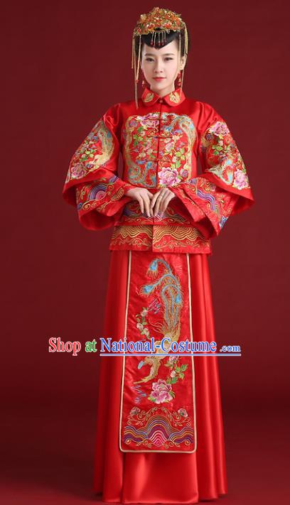 Chinese Traditional Wedding Embroidered Bottom Drawer Ancient Bride Xiuhe Suit Red Cheongsam for Women