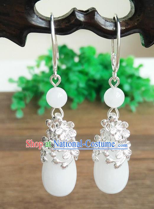 Top Grade Chinese Handmade Wedding Accessories Hanfu Palace White Jade Brass Earrings for Women