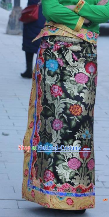 Chinese Traditional Minority Costume Tibetan Black Brocade Skirt Zang Nationality Clothing for Women