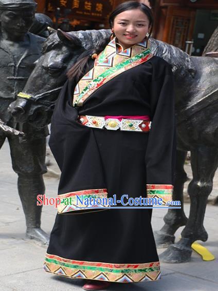 Chinese Traditional Black Tibetan Robe Minority Costume Zang Nationality Clothing for Women