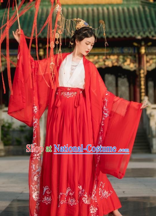 Chinese Traditional Jin Dynasty Palace Lady Wedding Costume Ancient Princess Embroidered Clothing for Women