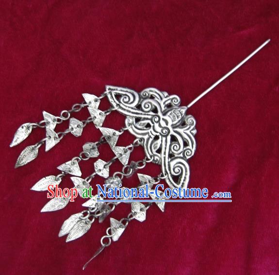 Chinese Traditional Miao Nationality Hair Accessories, Hmong Sliver Butterfly Tassel Hairpins Headwear for Women