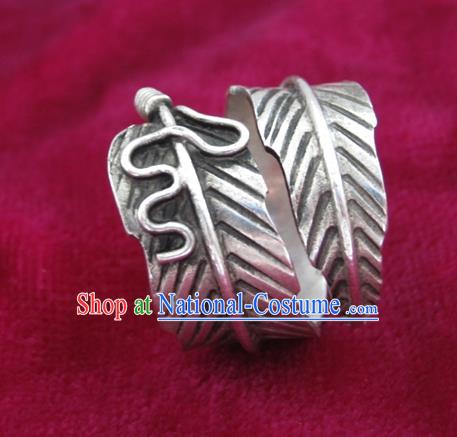 Chinese Miao Sliver Ornaments Leaf Ring Traditional Hmong Finger Rings for Women