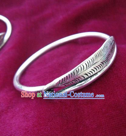 Handmade Chinese Miao Nationality Carving Leaf Bracelet Traditional Hmong Sliver Bangle for Women