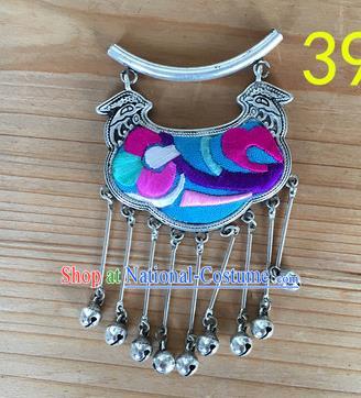 Chinese Traditional Miao Sliver Ornaments Accessories Longevity Lock Necklace Pendant for Women