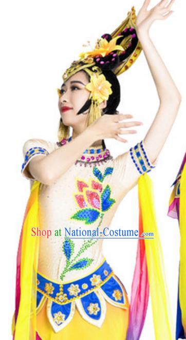 Traditional Chinese Yangge Fan Dance Folk Dance Ethnic Costume Classical Yangko Chorus Modern Dance Dress Halloween Clothing and Shoes